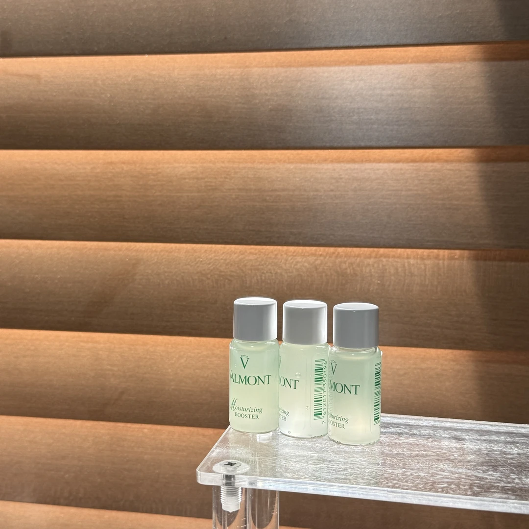 法好用的玻尿酸精华化妆刷