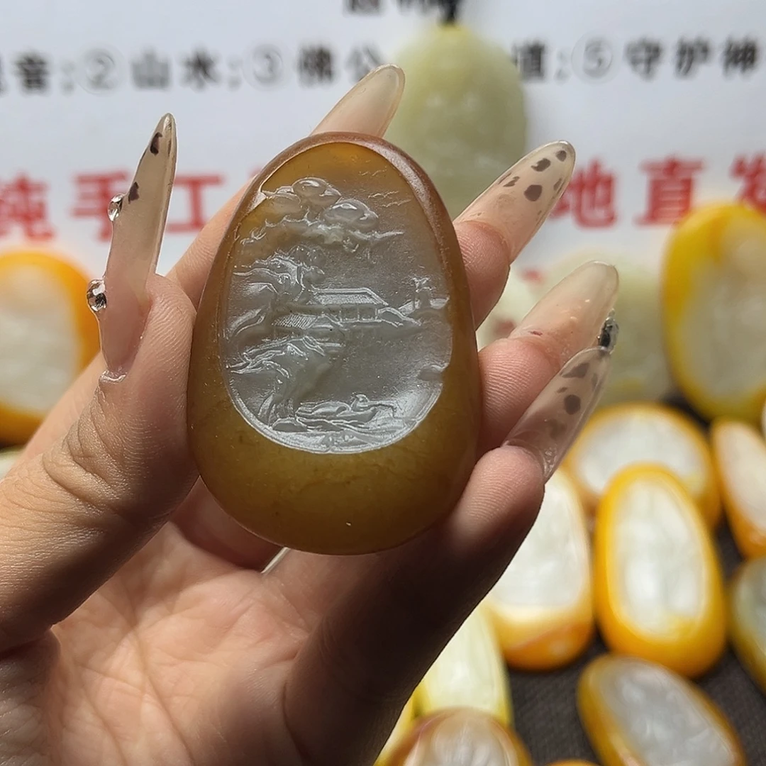 颈饰未镶嵌和田玉