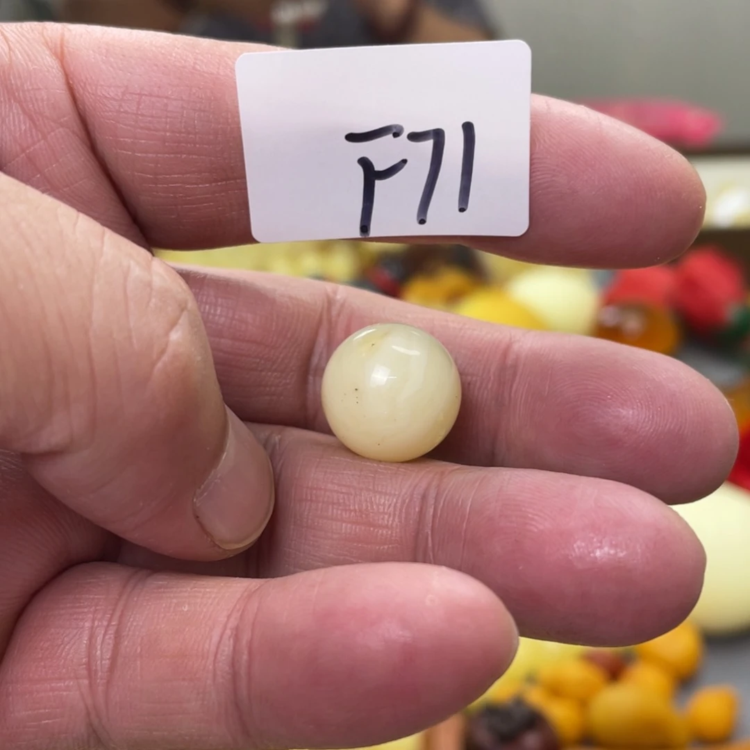 手链琥珀未镶嵌多样性发，发其中一件