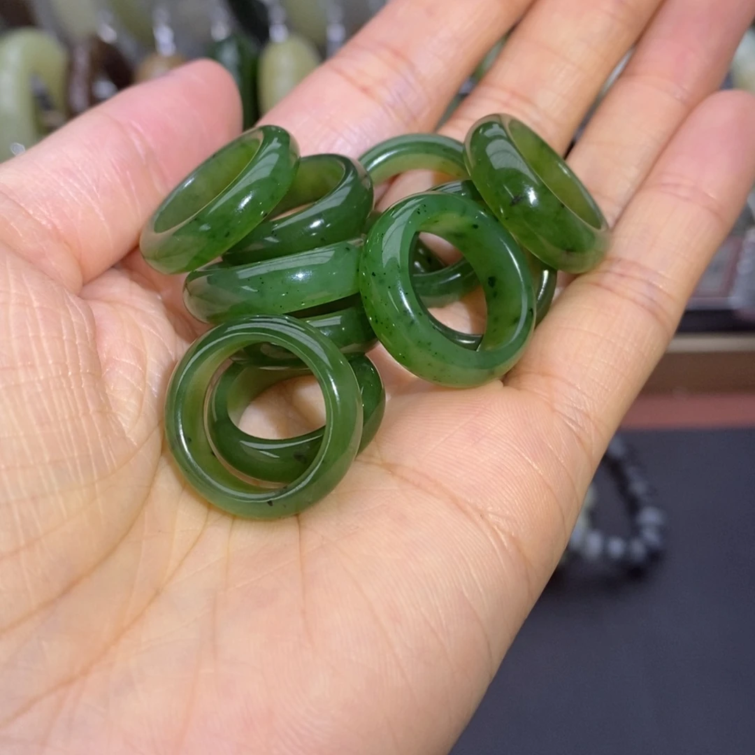 和田玉未镶嵌戒指多样性拍一发一