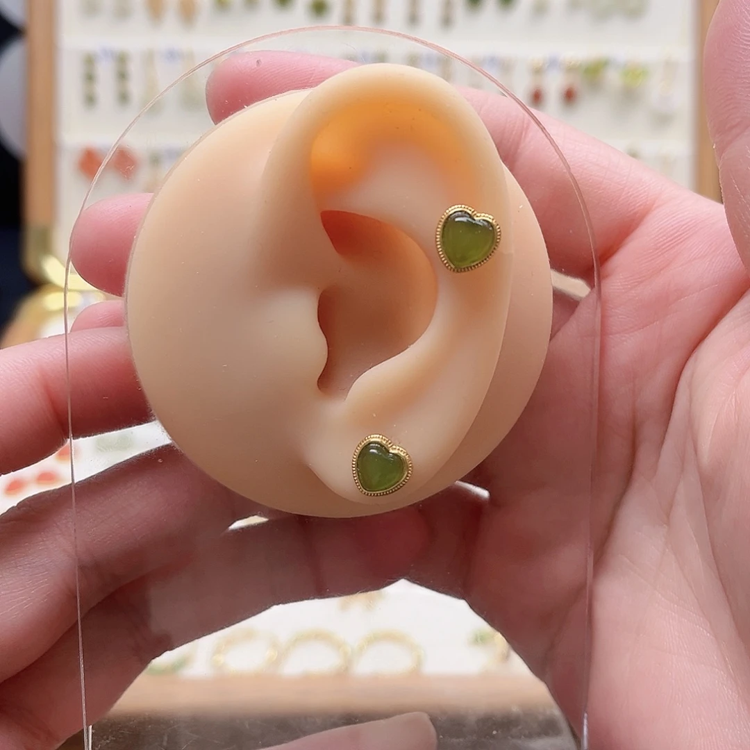 和田玉银S925镶嵌耳饰