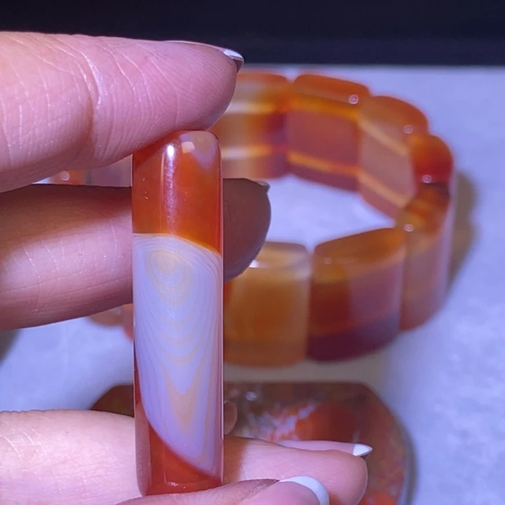 玛瑙/玉髓成品足银镀金镶嵌