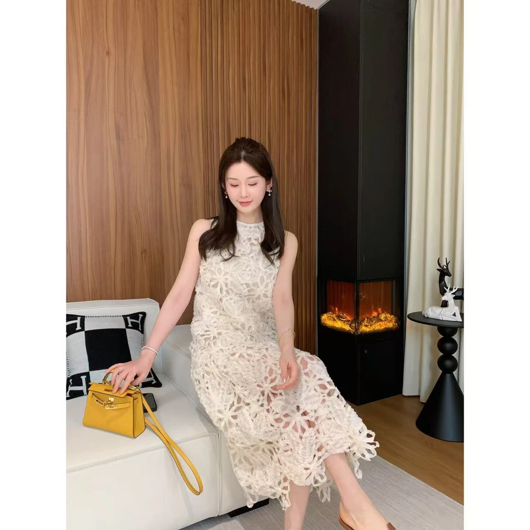 CANTIILAR “素锦连衣裙” 亲妈面料立体盘花蕾丝连衣裙  3519