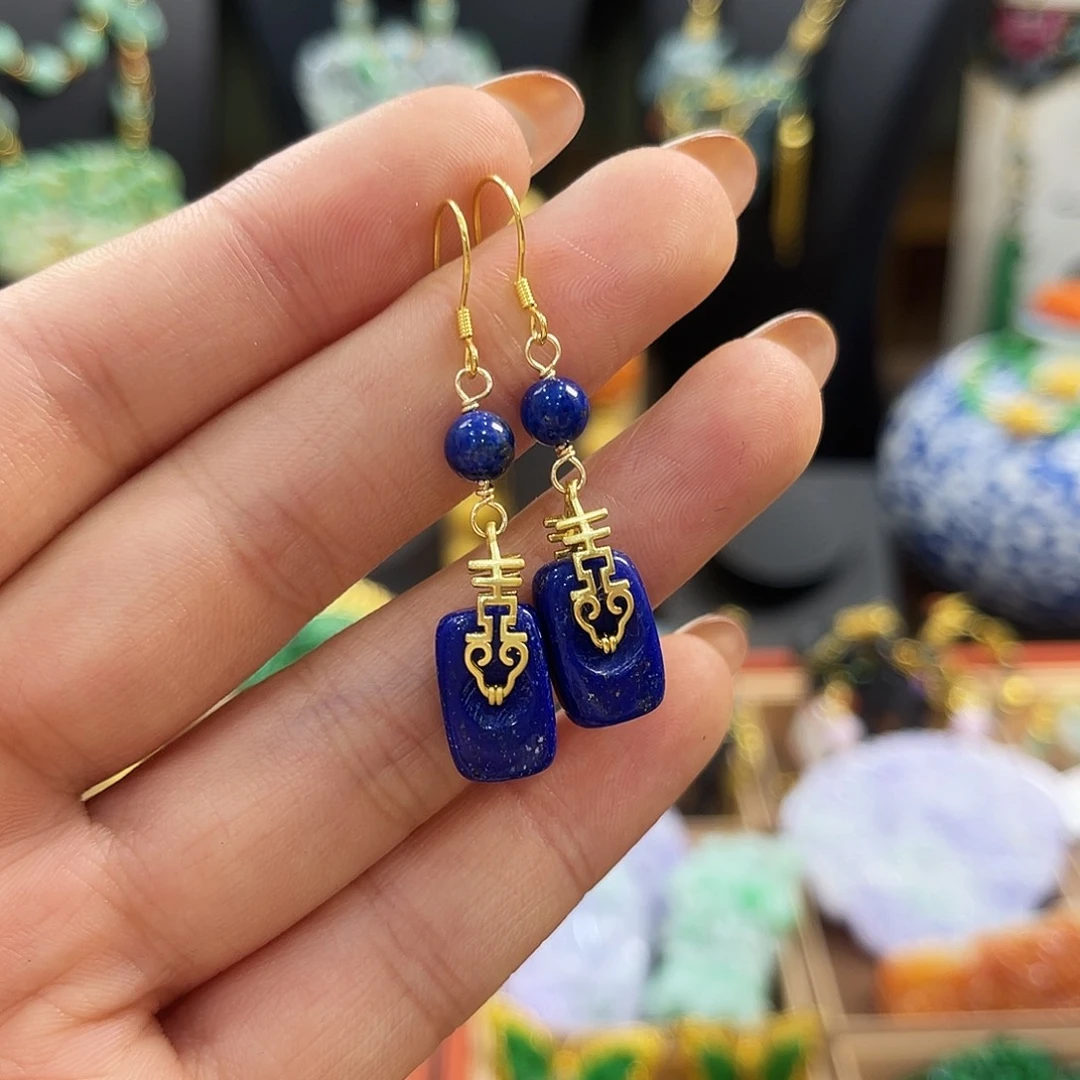 翡翠未镶嵌颈饰炸