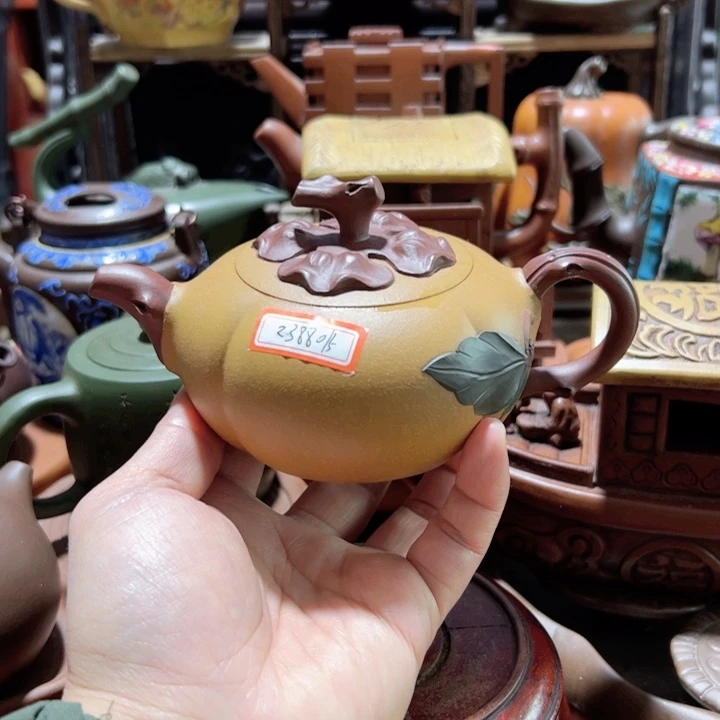 紫砂茶壶紫砂壶收藏起来的