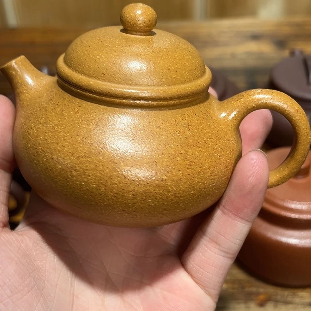 茶壶紫砂紫砂的味道很