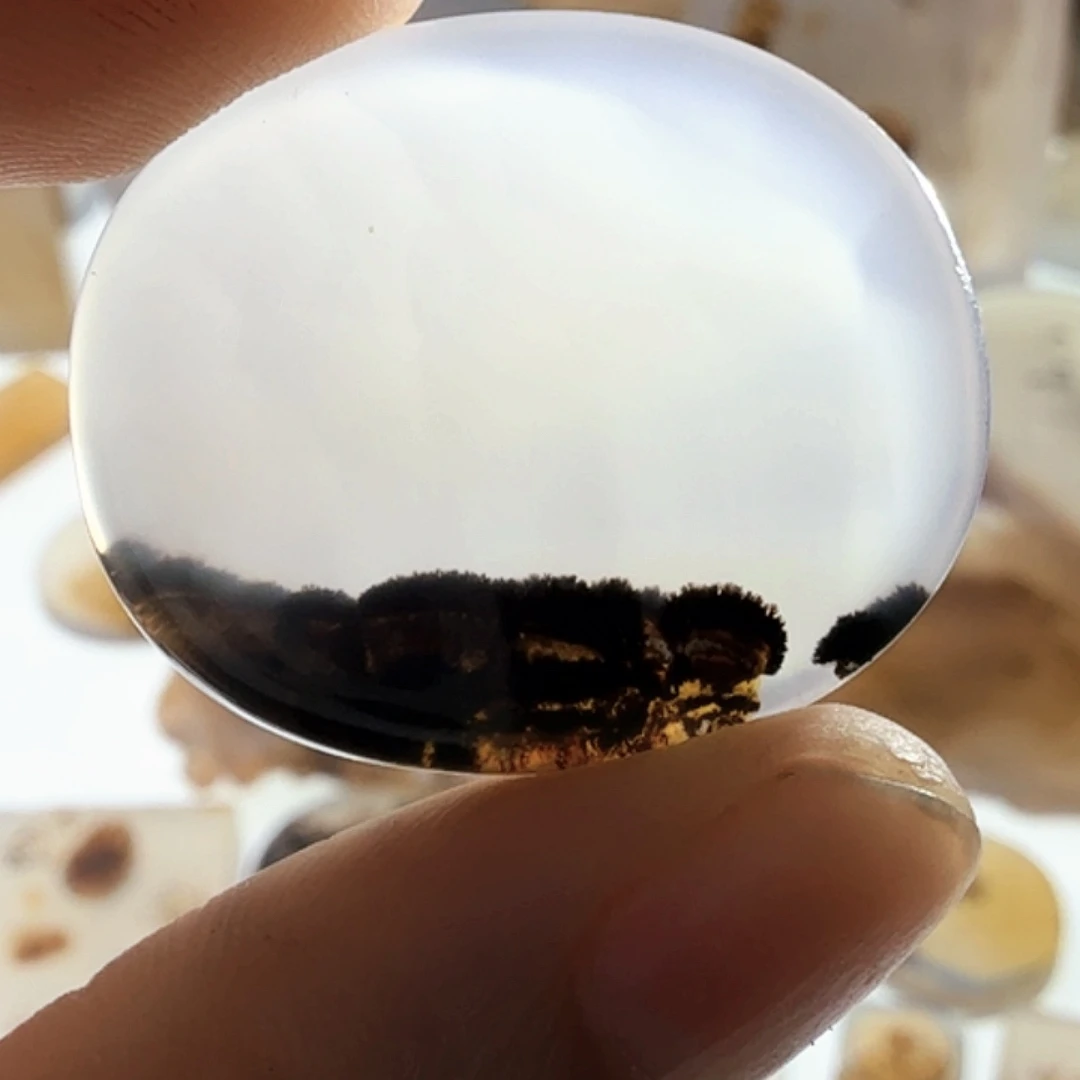 玛瑙/玉髓未镶嵌珠宝半成品