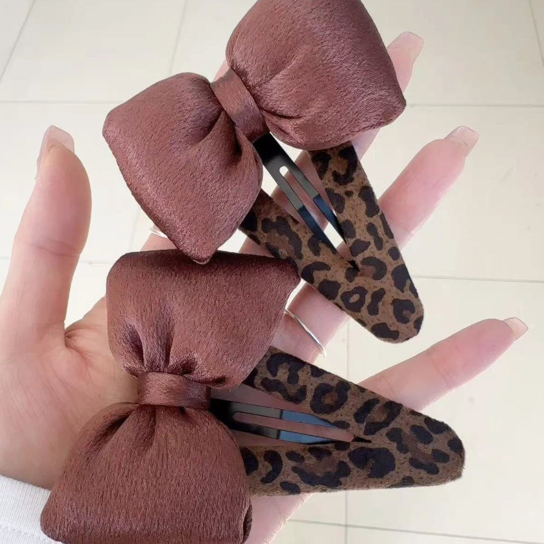 S439蝴蝶结掰掰夹一对