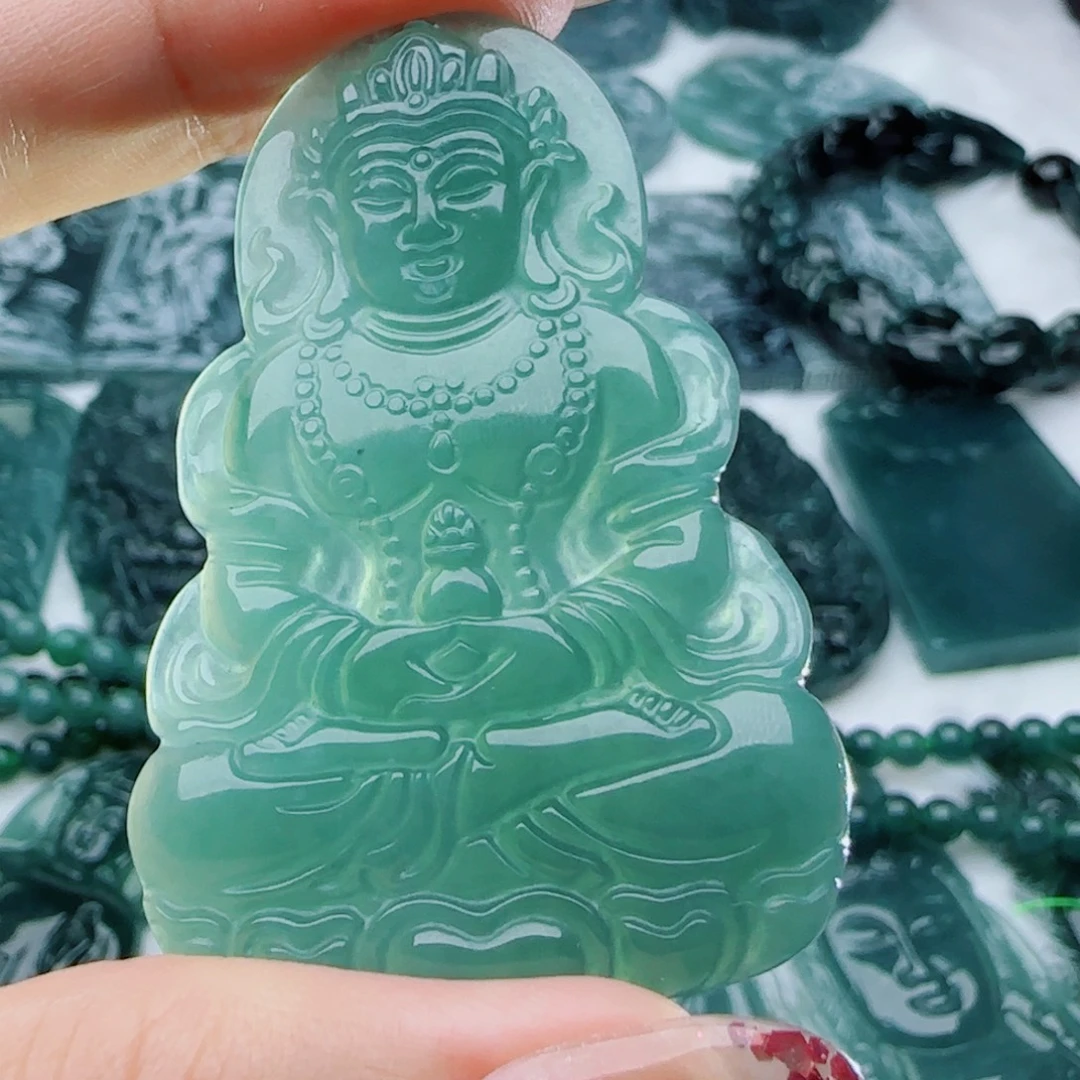 颈饰未镶嵌翡翠多样性发货天然的A货翡翠