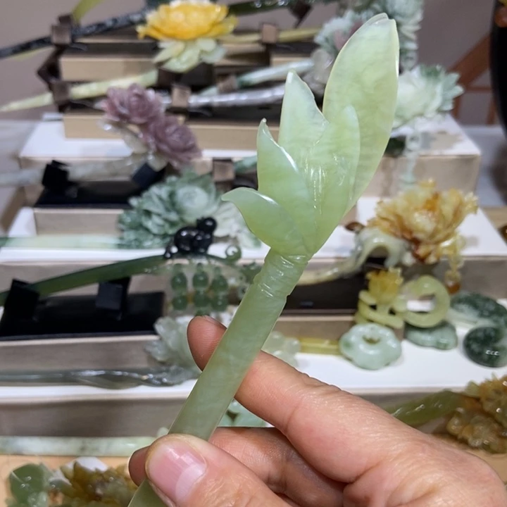 蛇纹石玉发饰未镶嵌