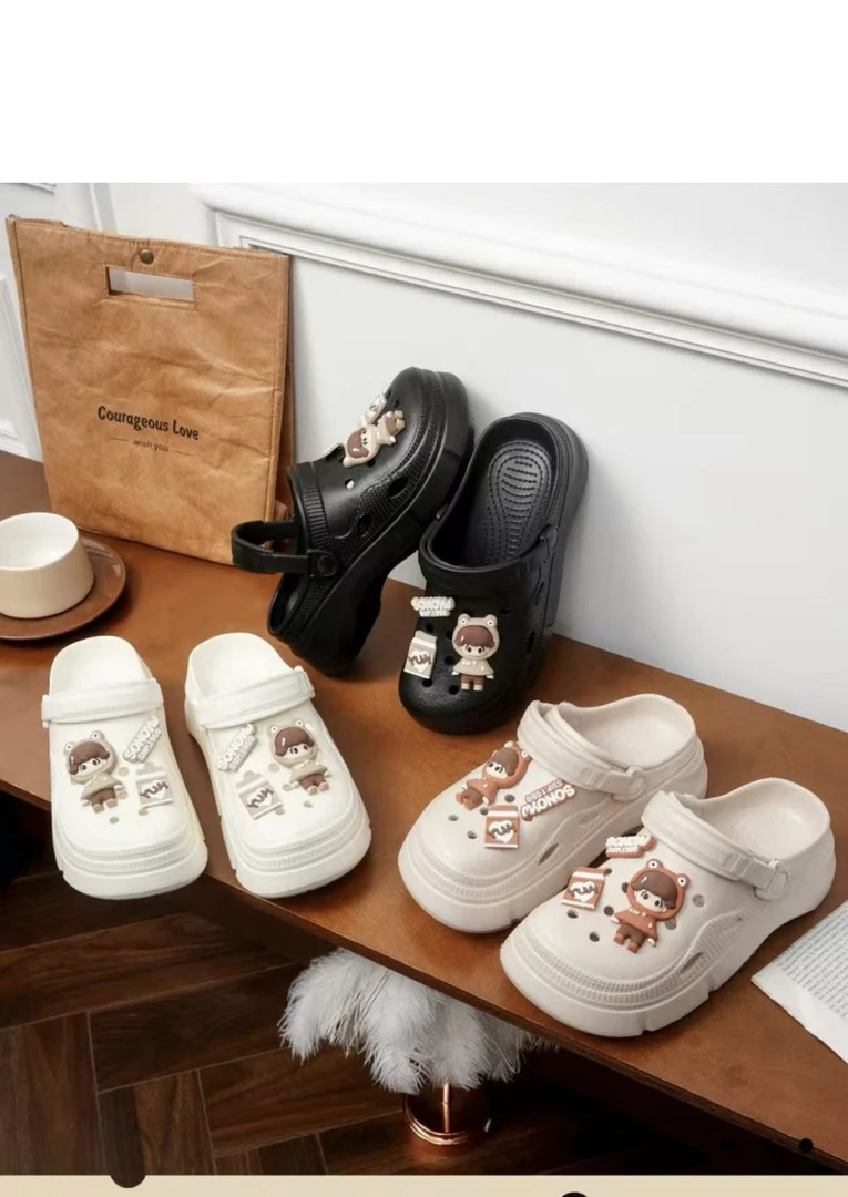 《新疆包邮》2025新品上市4公分软底增高一体成型外出拖鞋时尚舒适