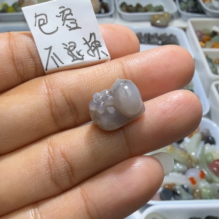 和田玉未镶嵌珠宝奇石