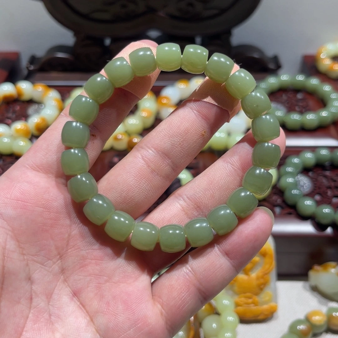 和田玉（糖玉）未镶嵌手链