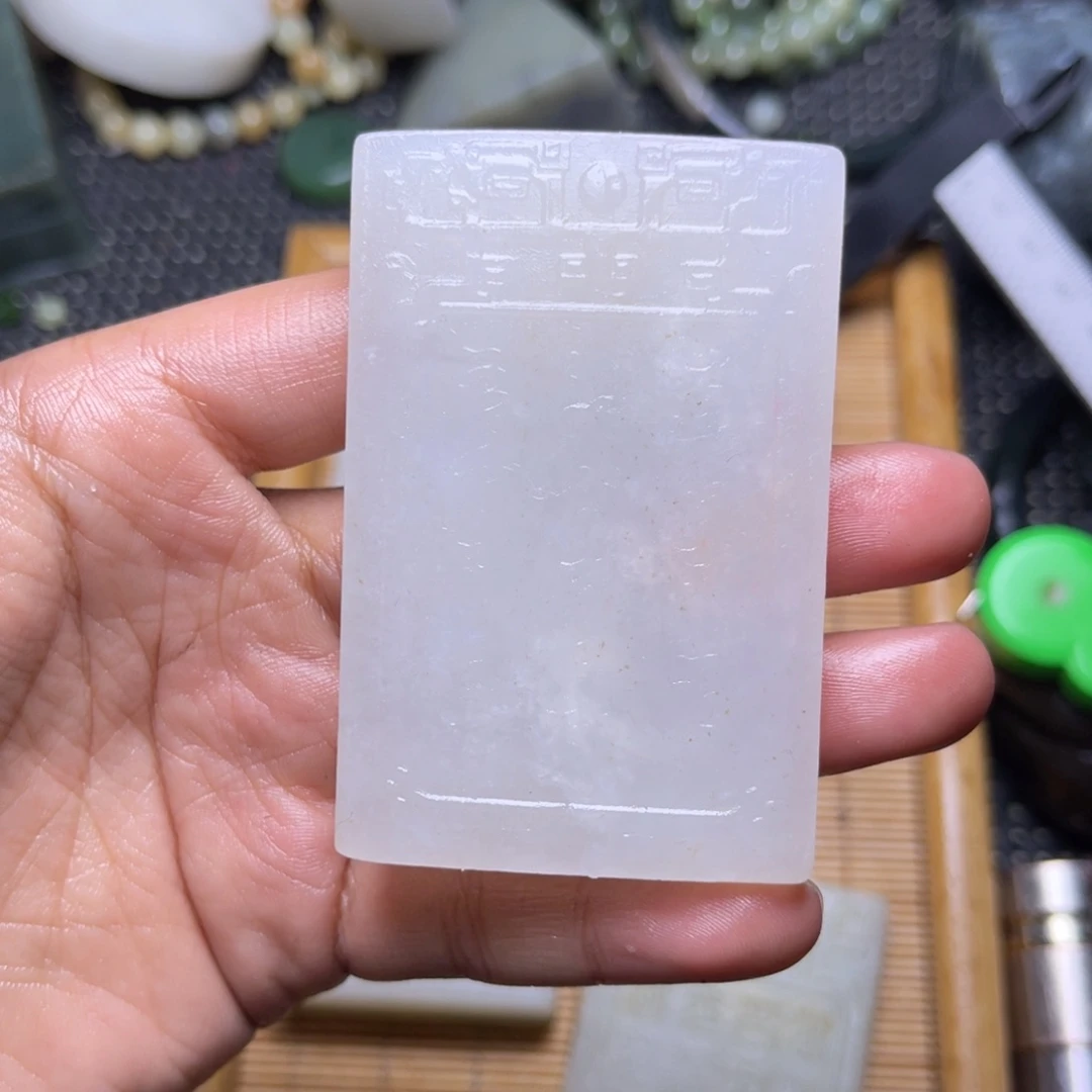 未镶嵌和田玉车挂