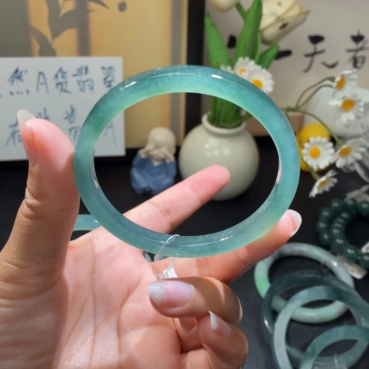 未镶嵌手镯翡翠冰晴绿
