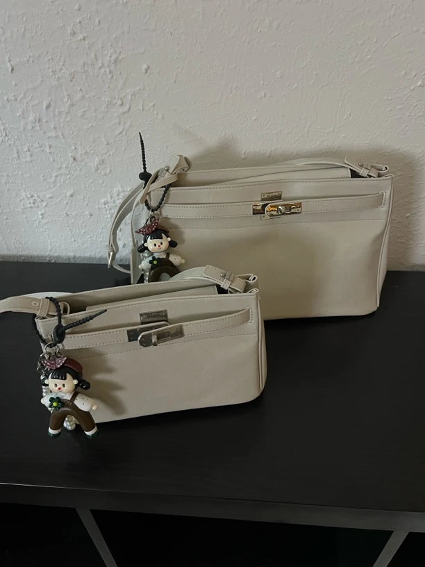 多妹凯莉 25年春季新款 单肩腋下斜背包99016