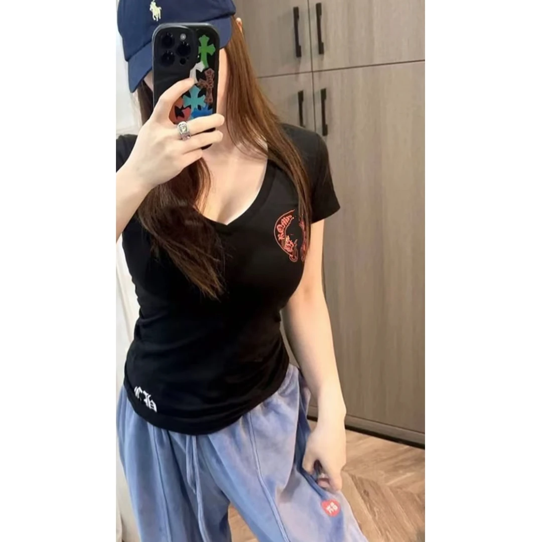 头头女装 印花V领短袖上衣女T恤复古#克#0087