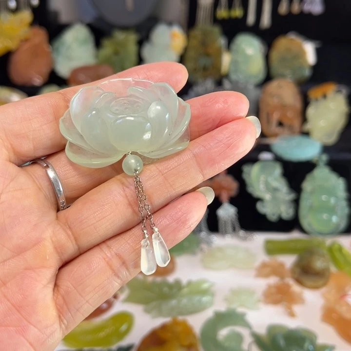 蛇纹石玉未镶嵌吊坠(赠链)