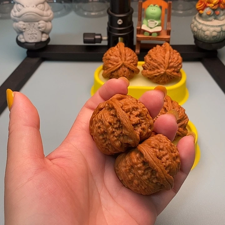 风***吹吊坠文玩核桃42尺寸白狮子微修