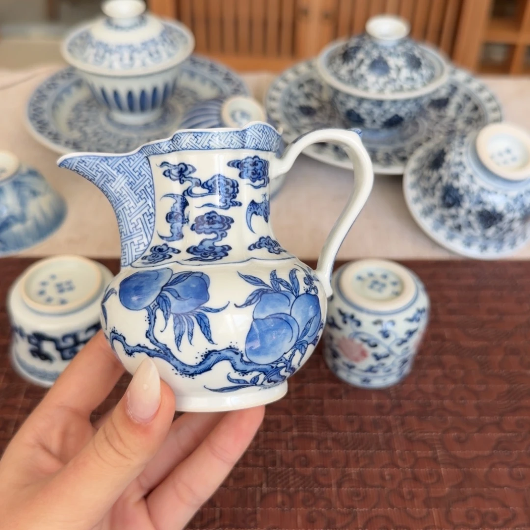 瓷片青花瓷器的制作工艺与工艺等方面都有