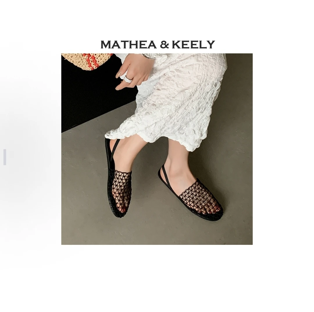 2025新款法式复古编织镂空渔网鞋百搭平底包头黑色凉鞋女夏季