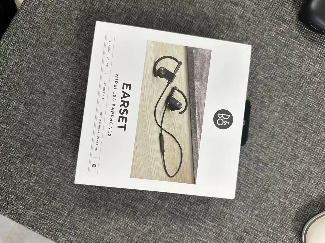 99新 BangOlufsen Beoplay Earset无线挂耳式蓝牙耳机盒装