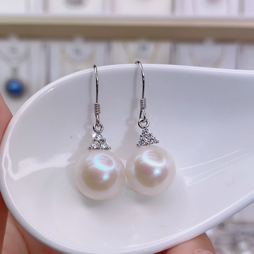 缘***轩银S925镶嵌淡水珍珠耳饰
