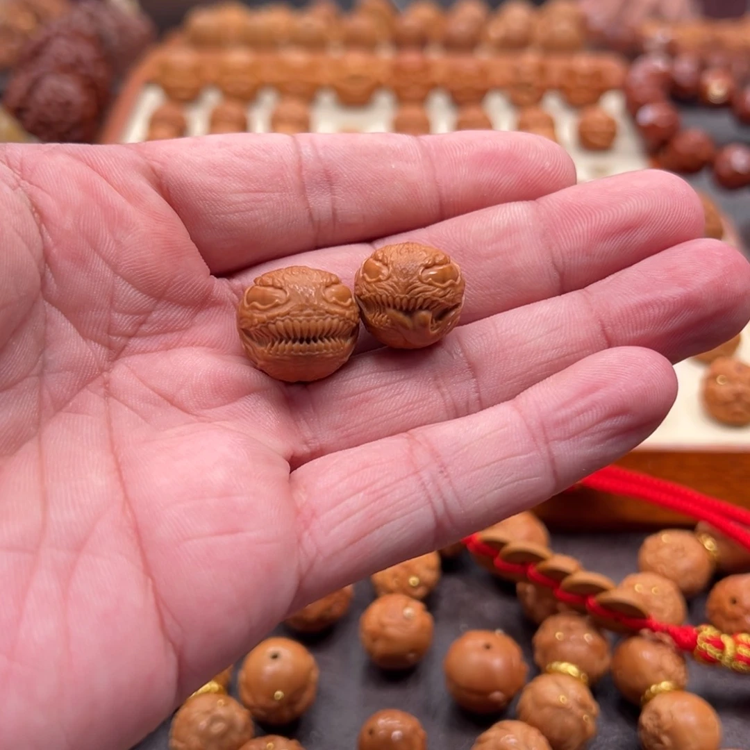 1.6/1.8尺寸素系列毒液一对