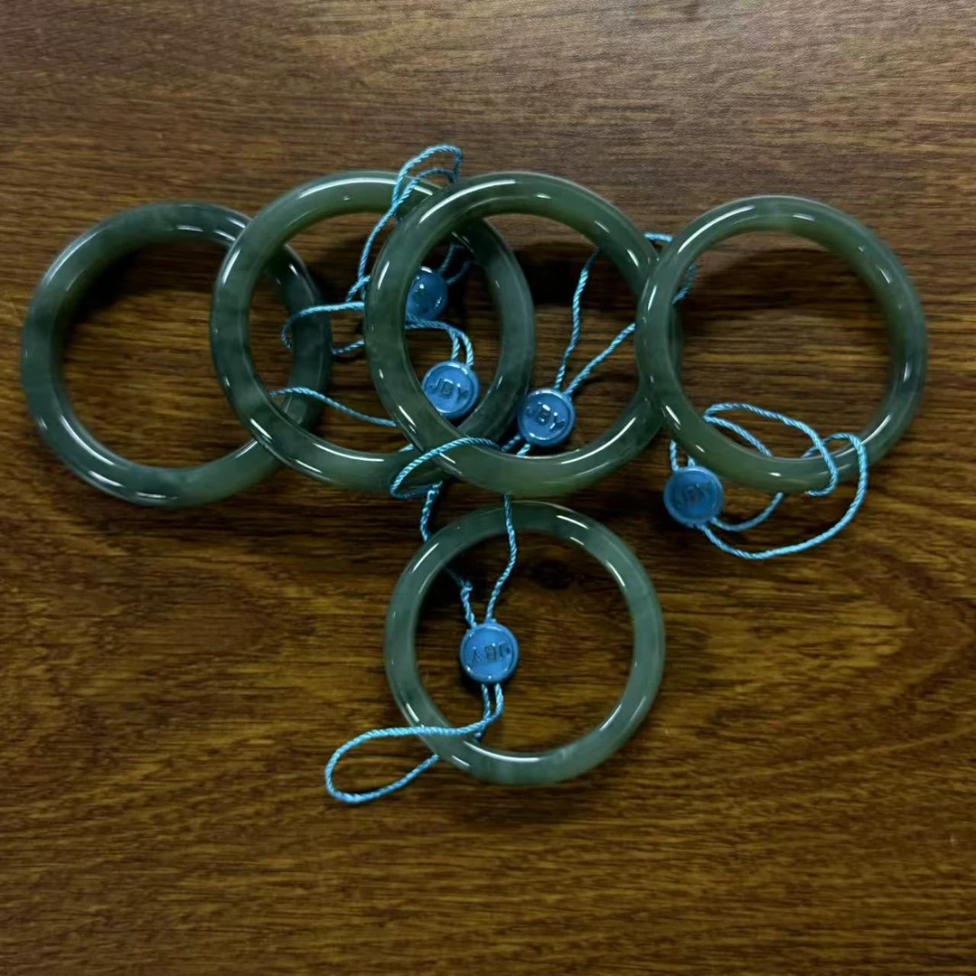 和田玉飘翠花手镯*（多样性发一件）