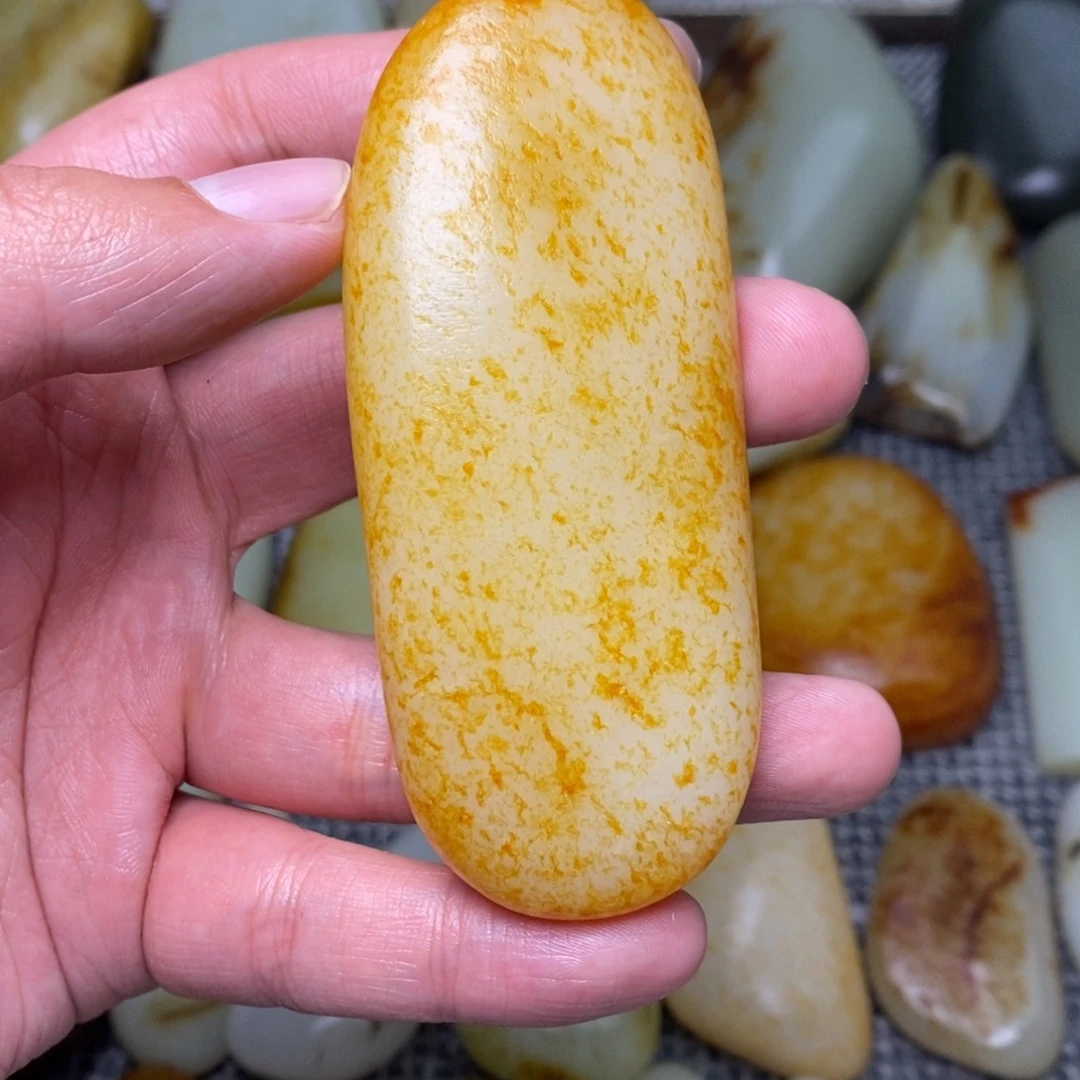 小***弟未镶嵌挂件定制和田玉