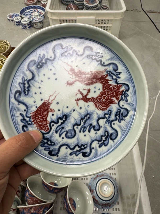 景德镇釉里红鱼化龙大壶承