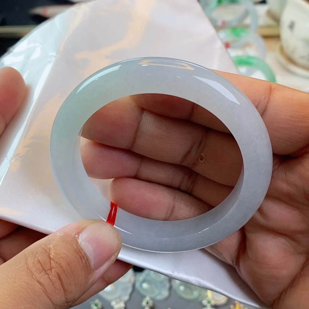 【闪购商品】未镶嵌手镯翡翠