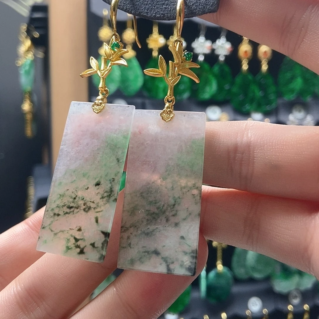 翡翠未镶嵌耳饰翡翠