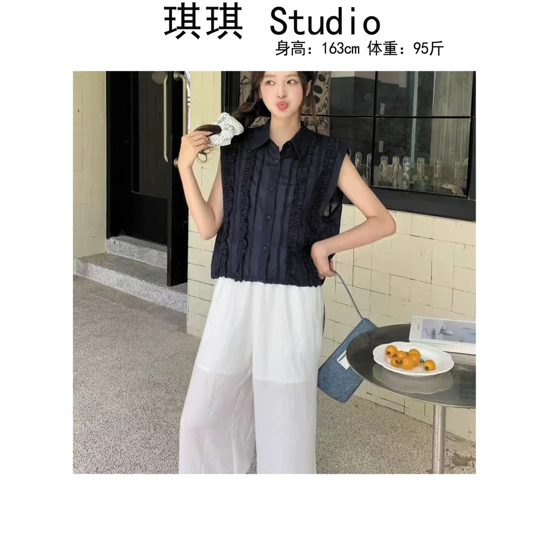 《琪琪家》夏季新款重工设计感压褶花边翻领排扣减龄上衣6683-O