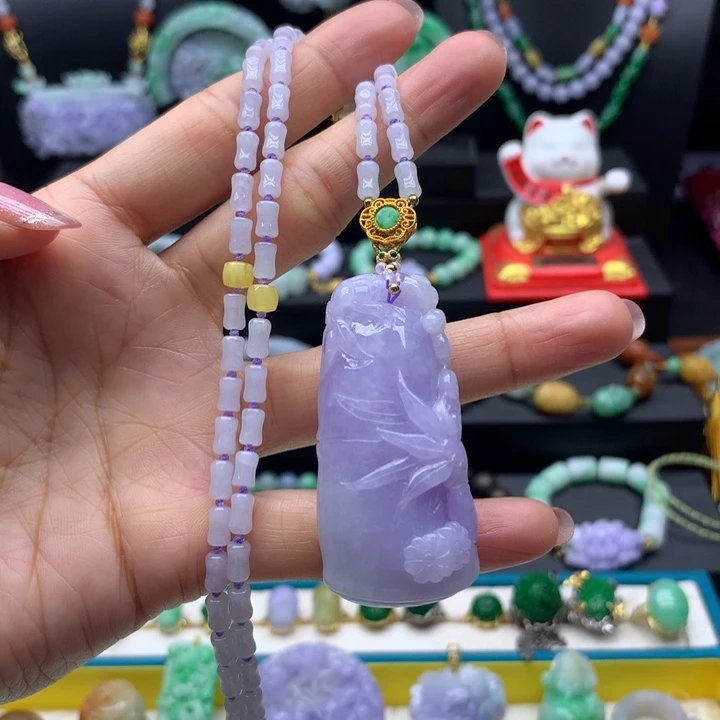 颈饰未镶嵌翡翠紫翡竹节