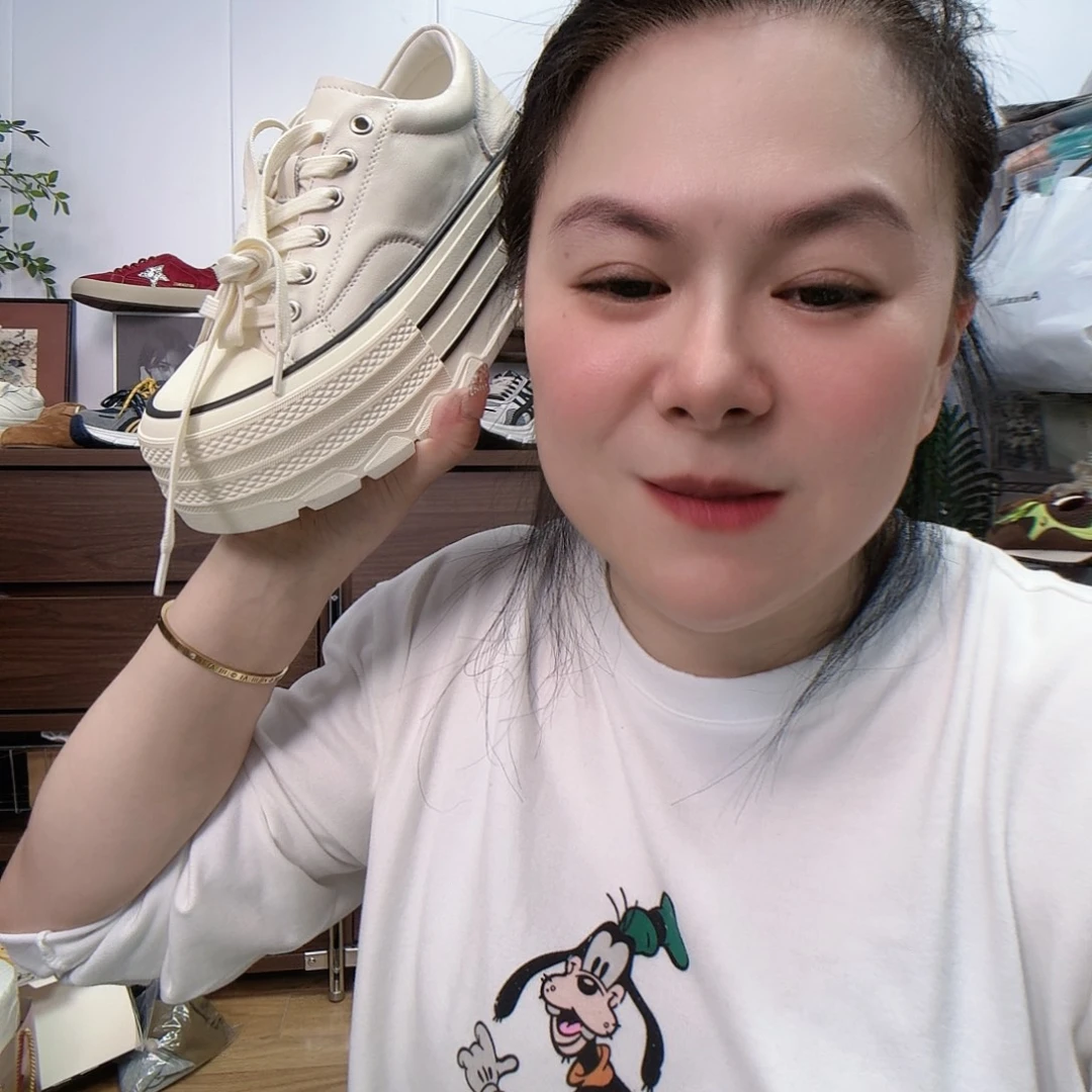 松糕鞋黄牛剖层皮革这就是为什么在他身边