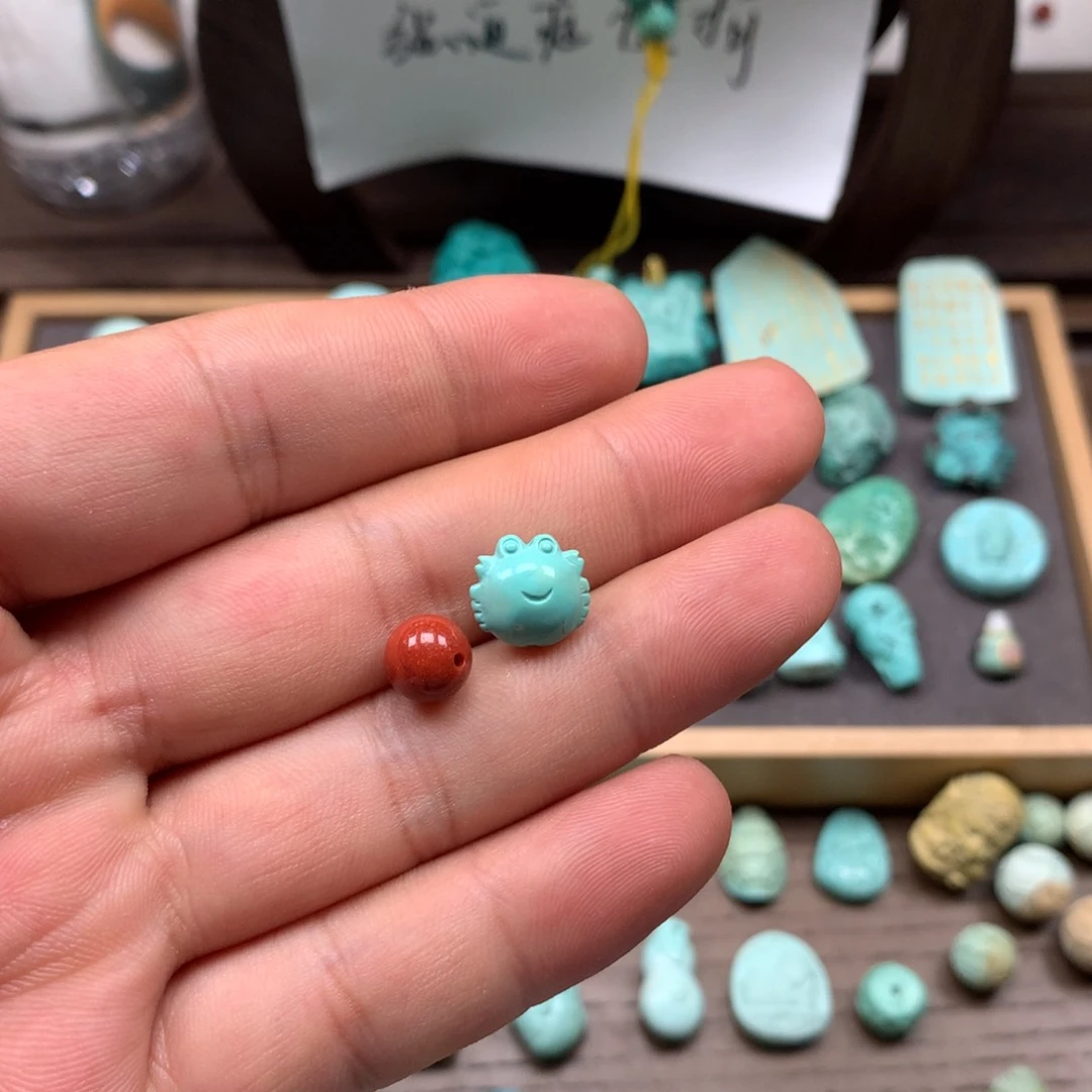 南红玛瑙雕刻未镶嵌
