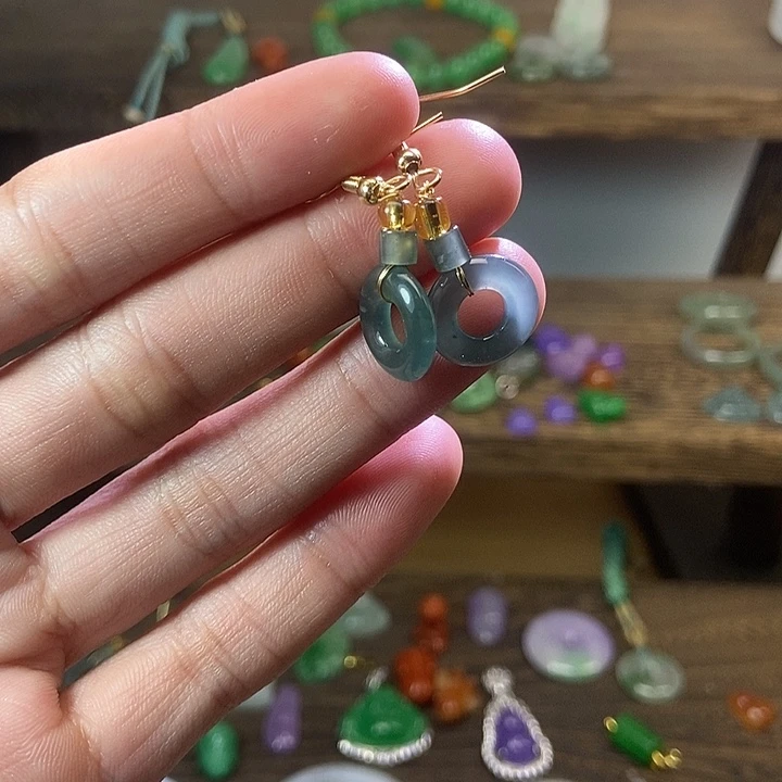 翡翠未镶嵌颈饰111111111