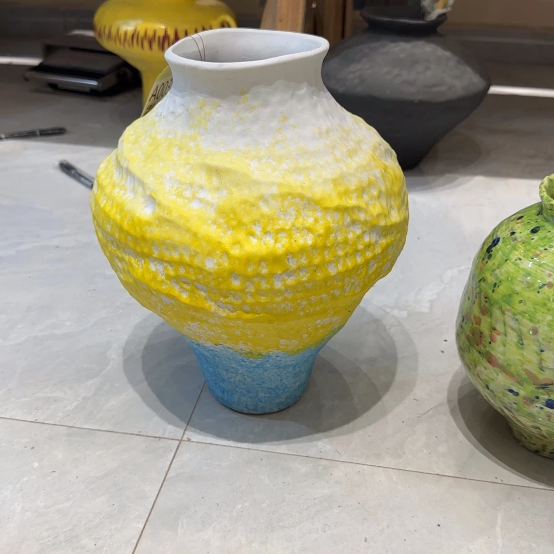 景德镇陶瓷艺术品?