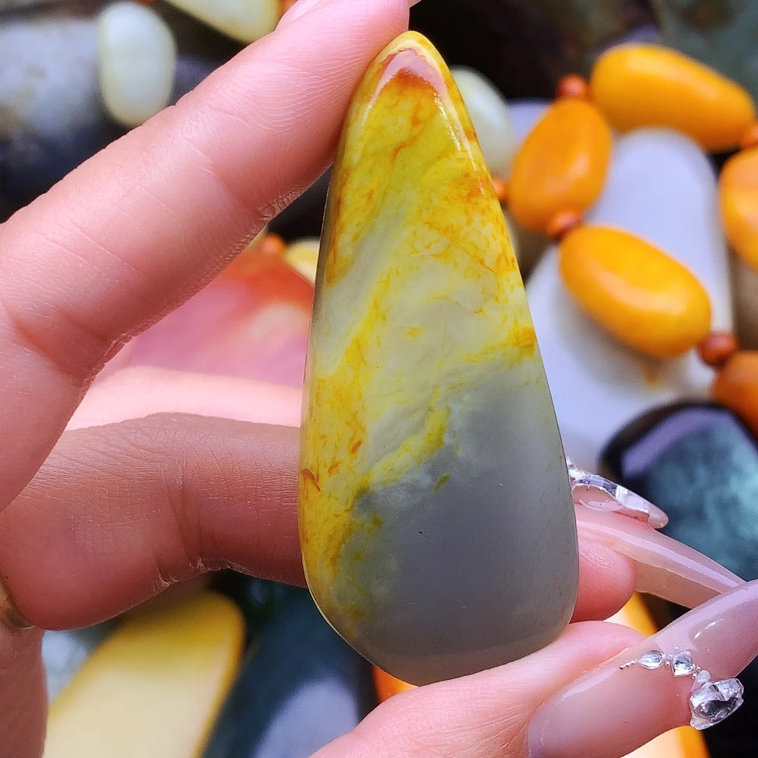 未镶嵌颈饰玛瑙/玉髓