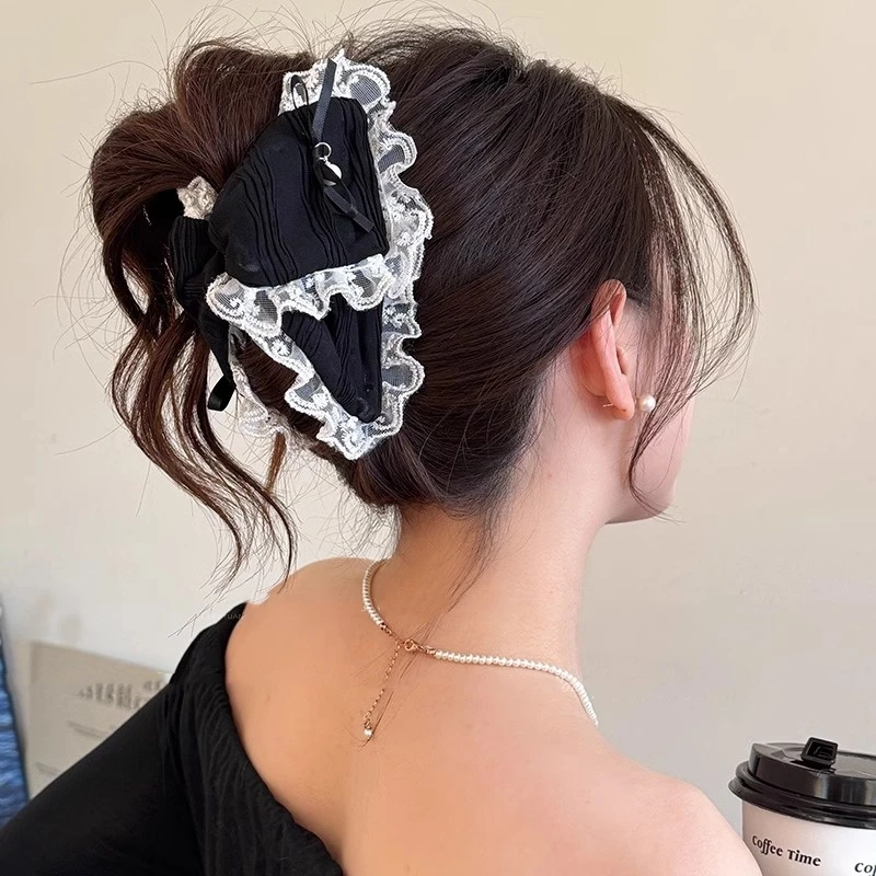 黑白也浪漫~法式气质花边抓夹女高级感2025新款发夹后脑勺鲨鱼夹