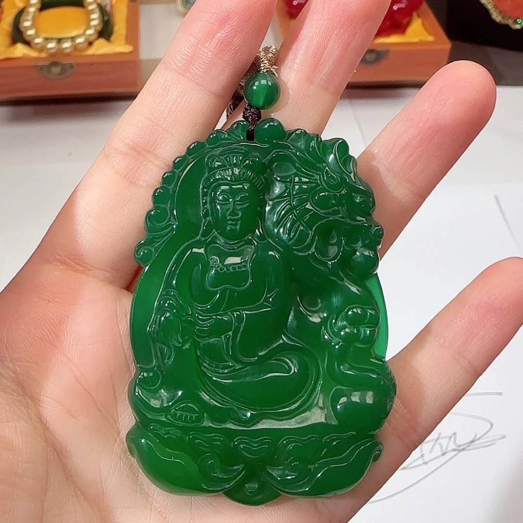 玛瑙/玉髓颈饰未镶嵌冰山翠观音