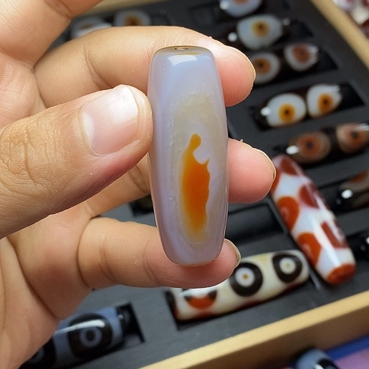 原***钧玛瑙/玉髓颈饰未镶嵌二眼h