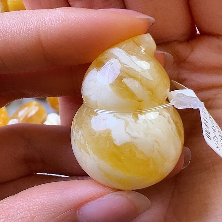 未镶嵌颈饰蜜蜡秋蜜蜡