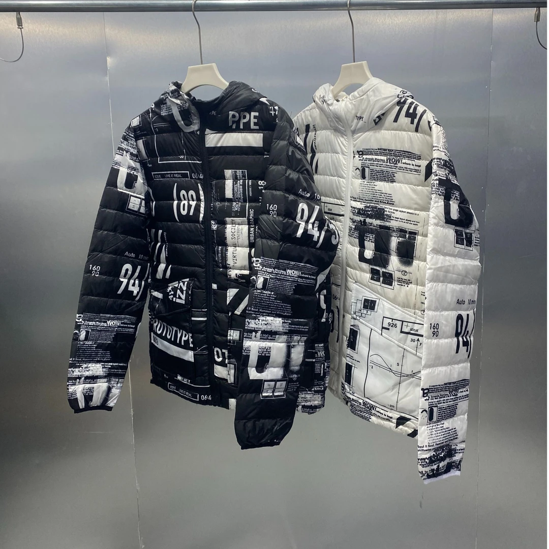 S07-112616-IZ秋冬季连帽潮流时尚满印花厚款外套羽绒服（双面穿）