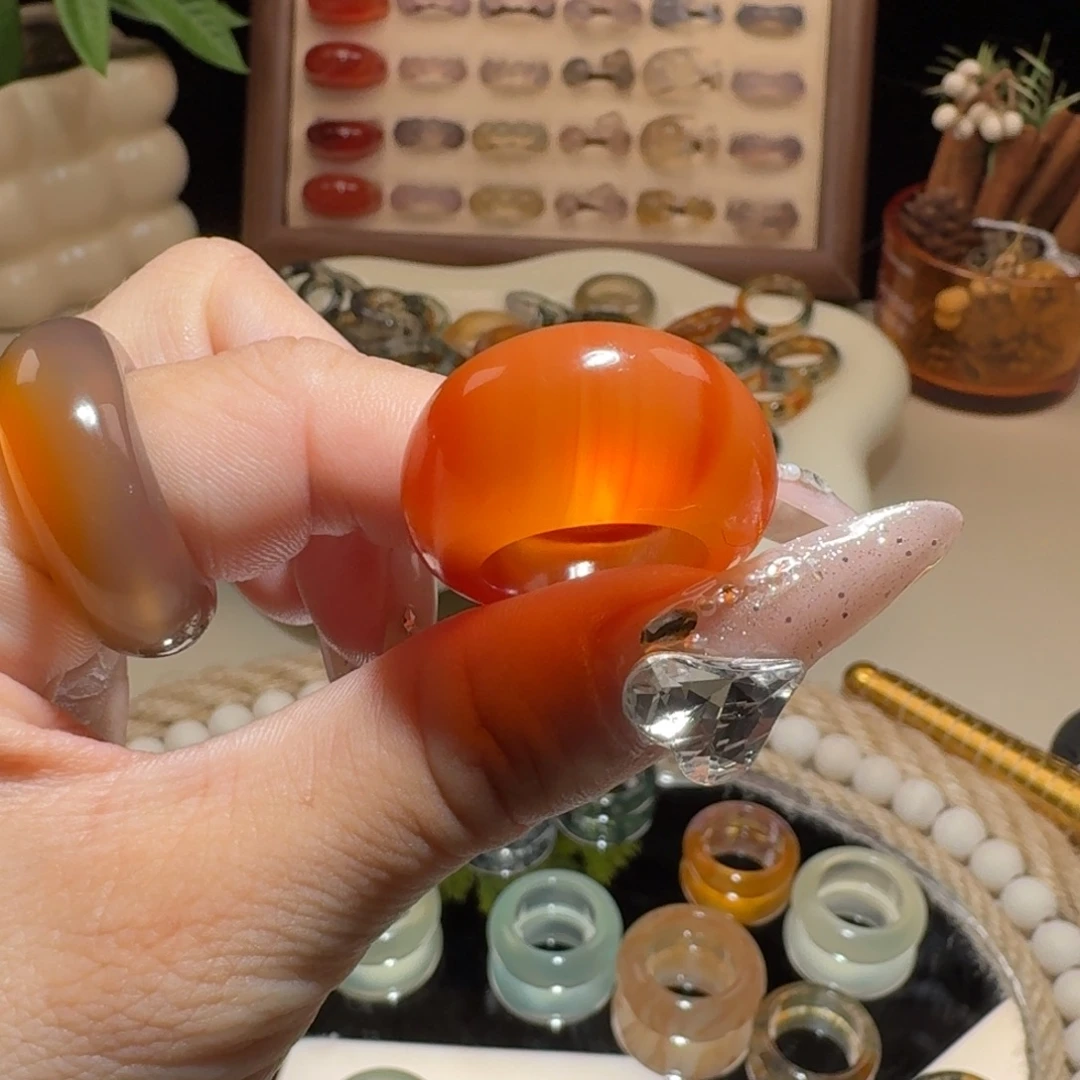 玛瑙/玉髓未镶嵌戒圈1号 港14 红鹅头