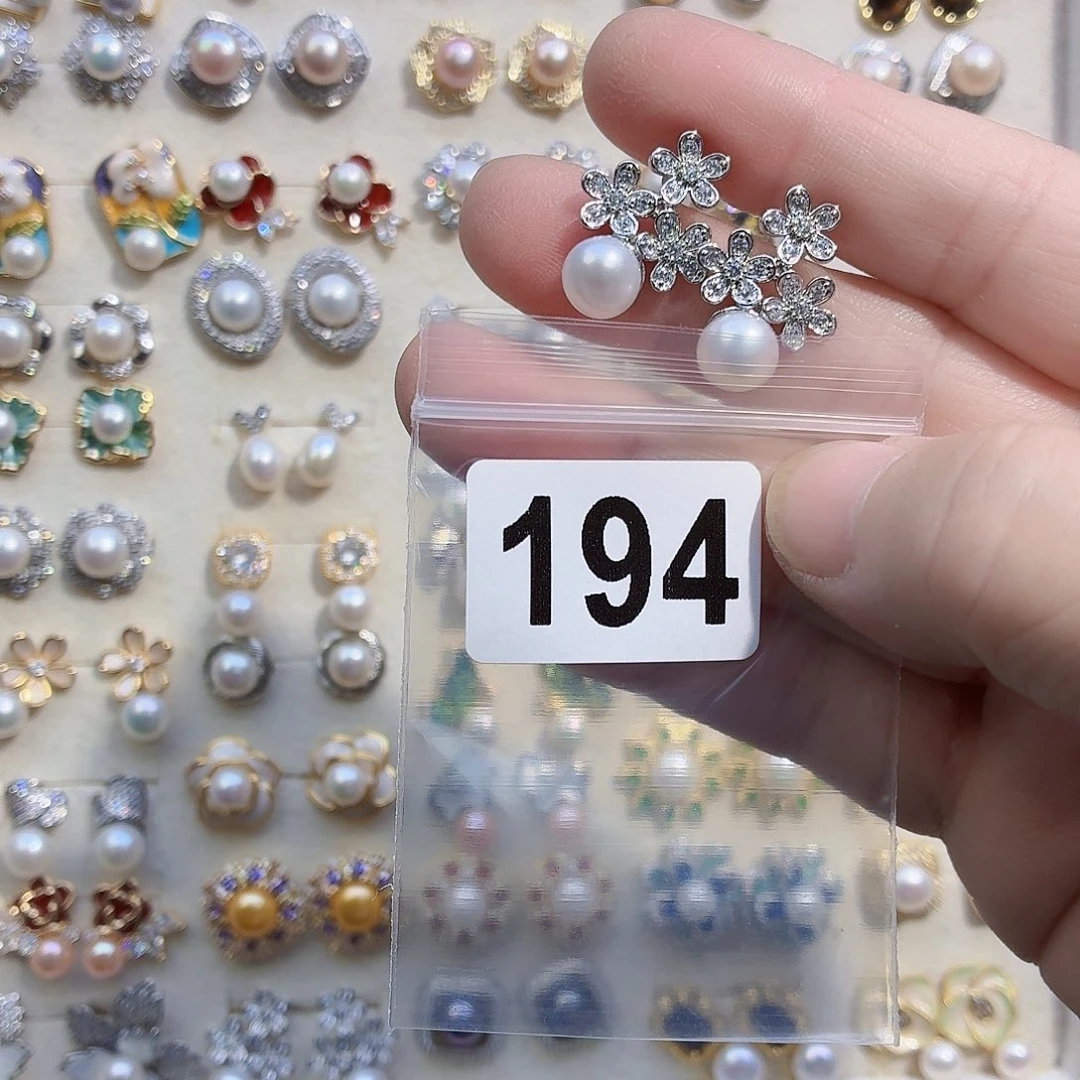 淡水珍珠合金耳饰