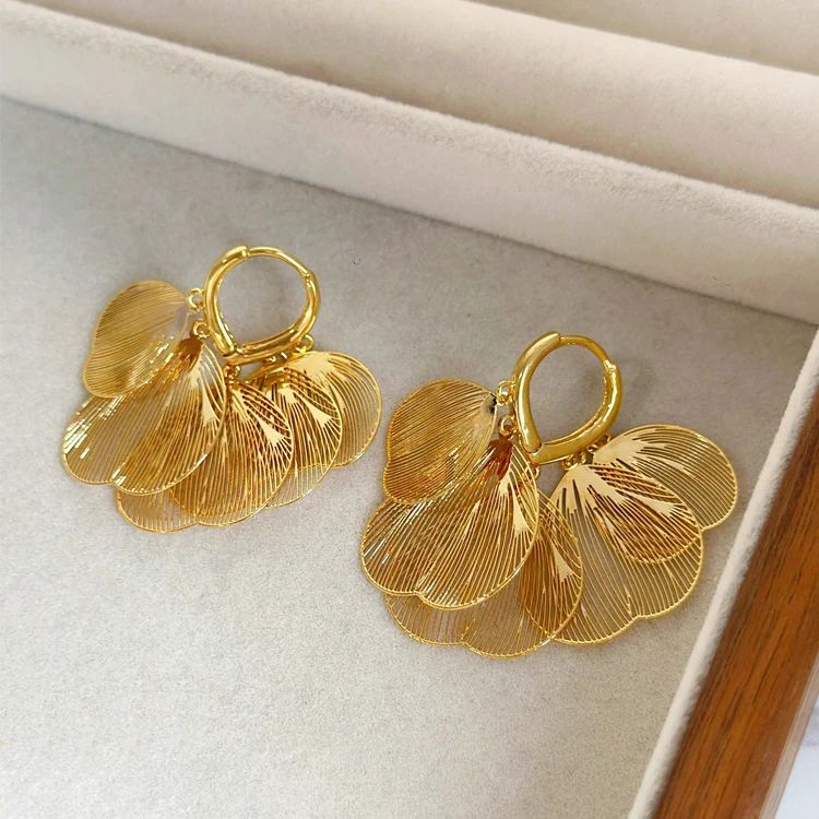 铜合金耳饰 轻奢高级金色叶子耳环小众设计方圆脸流苏耳饰