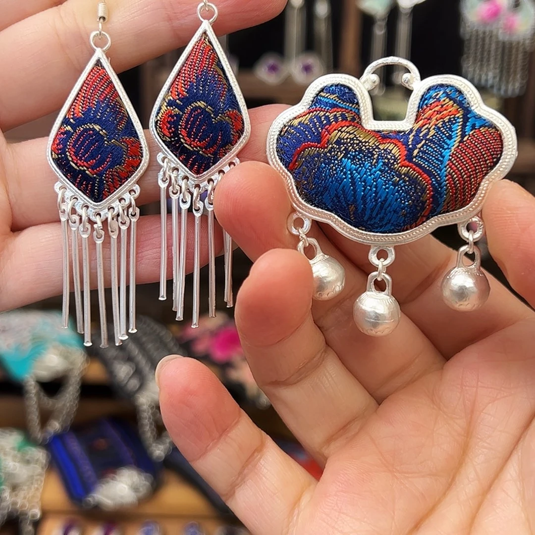 织绣手工刺绣工艺品