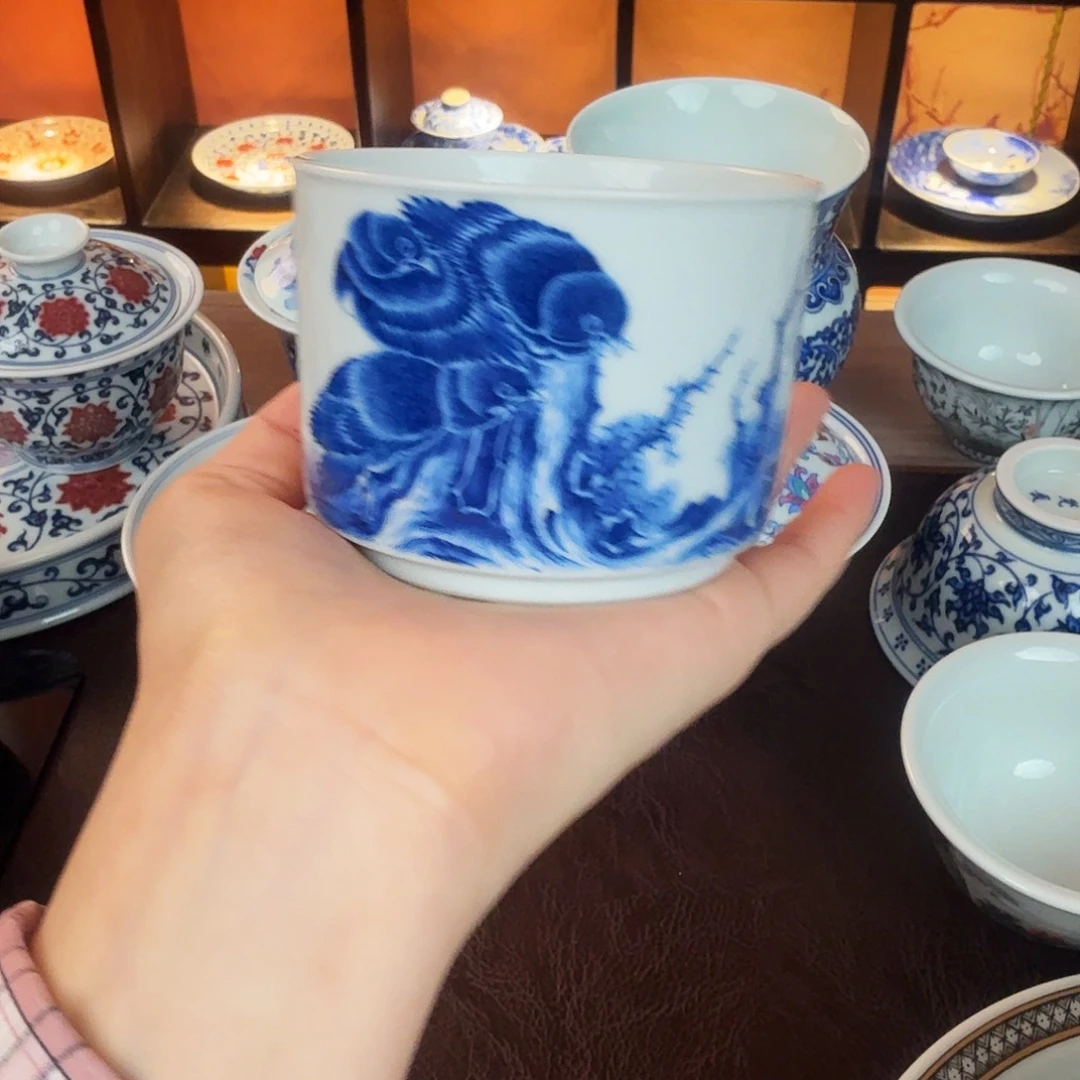 教***师景德镇陶瓷手绘作品